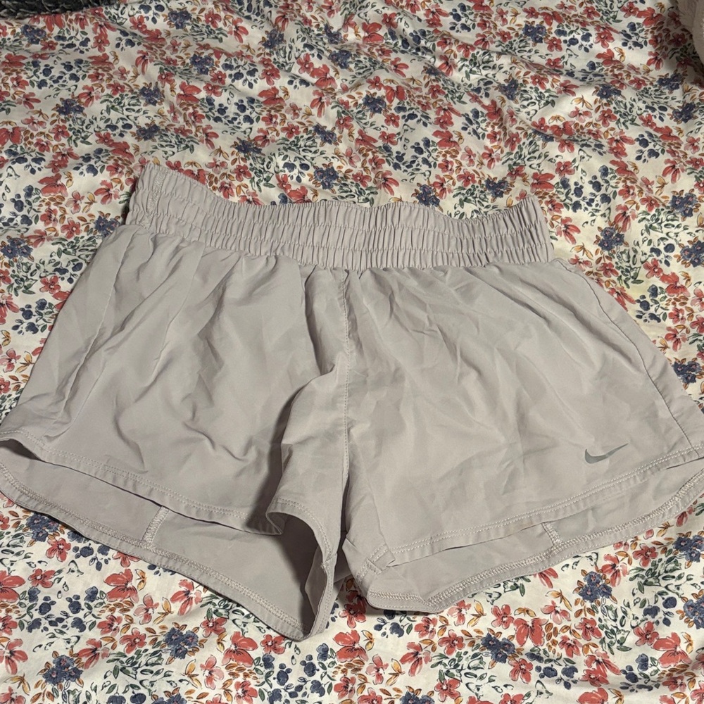 Nike Women's Light Gray Athletic Shorts